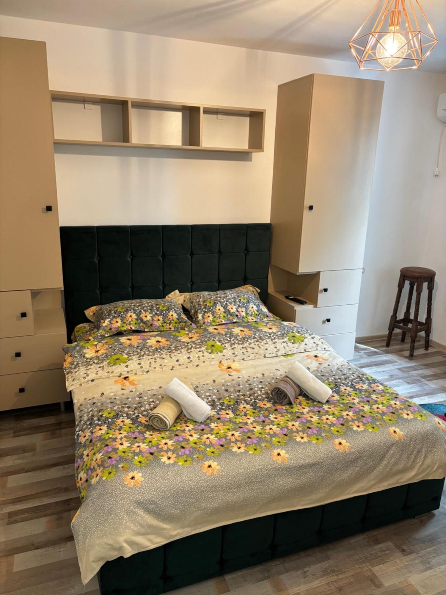 Select Apartament Bvd Stefan Cel Mare Iasi Exterior photo